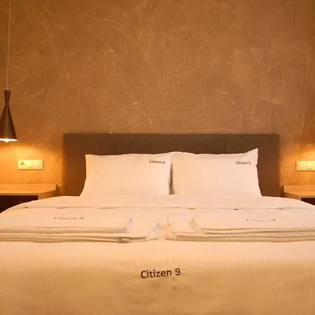 Citizen 9 Oda ve Kahvaltı 4*