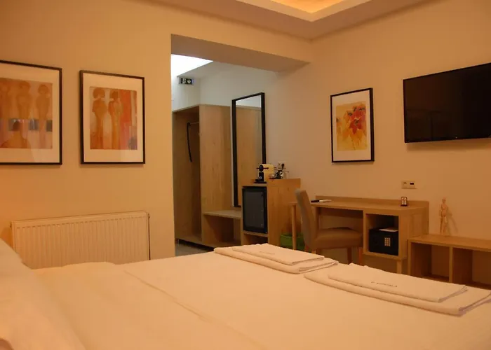 Citizen 9 Oda ve Kahvaltı 4*